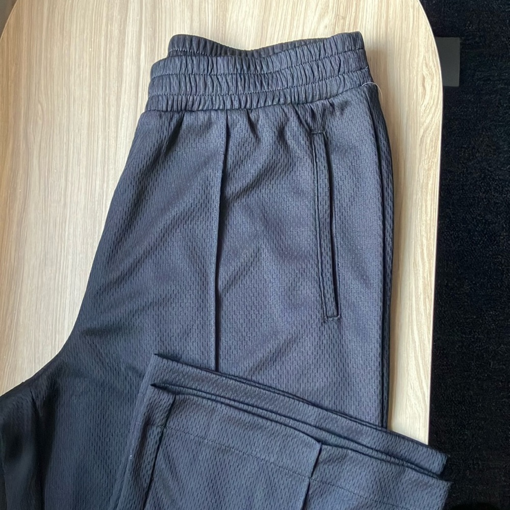 Gap fit pants S (runs large )